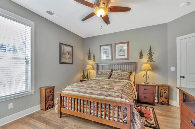 46347 Opah Drive, Ahwahnee CA: https://media.crmls.org/mediaz/2df57669-61c0-435d-814e-dea4ca036a10.jpg