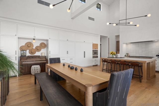 Image 7 of 35 For 15550 El Camino Real