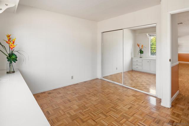 2700 Valley Parkway, Escondido CA: https://media.crmls.org/mediaz/2df86bf8-b3b1-4c2c-b3e6-ae4122c407b6.jpg