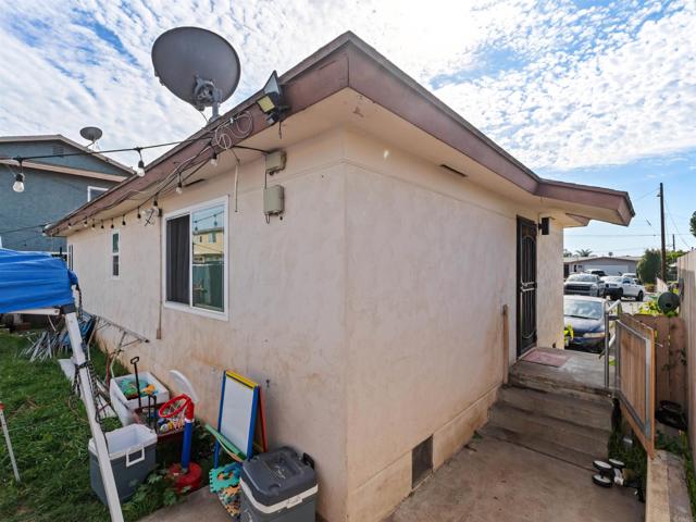 Detail Gallery Image 7 of 11 For 1139 Granger St, Imperial Beach,  CA 91932 - – Beds | – Baths