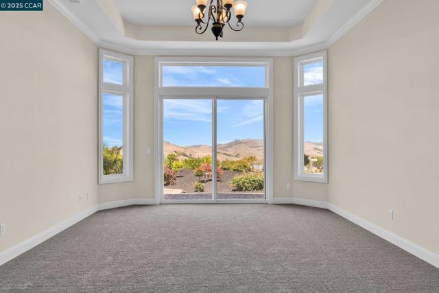3322 Ashbourne Cir, San Ramon CA: https://media.crmls.org/mediaz/2df8e1e3-eadb-47b5-a7c6-e139863a0818.jpg