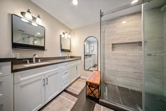 930 Hoesch Way, Gilroy CA: https://media.crmls.org/mediaz/2df93b3b-97f2-4eec-80dc-d26e3fa94937.jpg