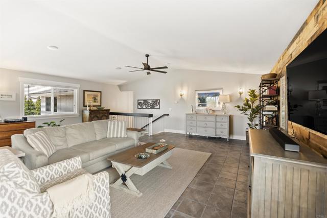 Detail Gallery Image 21 of 38 For 1951 Belmore Ct, El Cajon,  CA 92020 - 4 Beds | 2/1 Baths