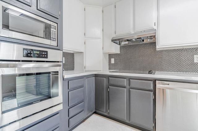 177 N El Camino Real, San Mateo CA: https://media.crmls.org/mediaz/2dfc0fd9-b28e-4005-b257-2f4017c009a1.jpg