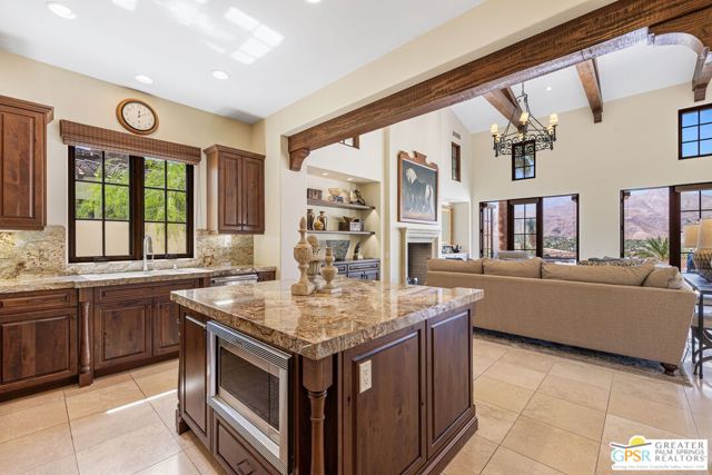 25 Santa Rosa Mountain Lane, Rancho Mirage, CA 92270