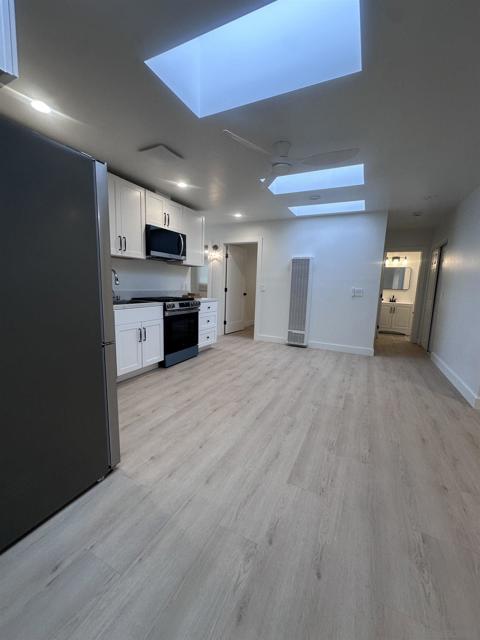 1133 Sweetwater Lane, Spring Valley CA: https://media.crmls.org/mediaz/2dfc18cc-81ad-47e4-8874-861b3734b8b7.jpg