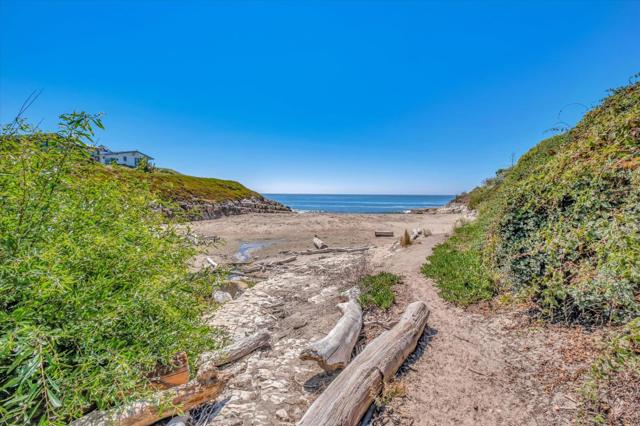2395 Delaware Avenue, Santa Cruz CA: https://media.crmls.org/mediaz/2dfe2fed-afe5-4be1-8cf6-83c2c4482d65.jpg