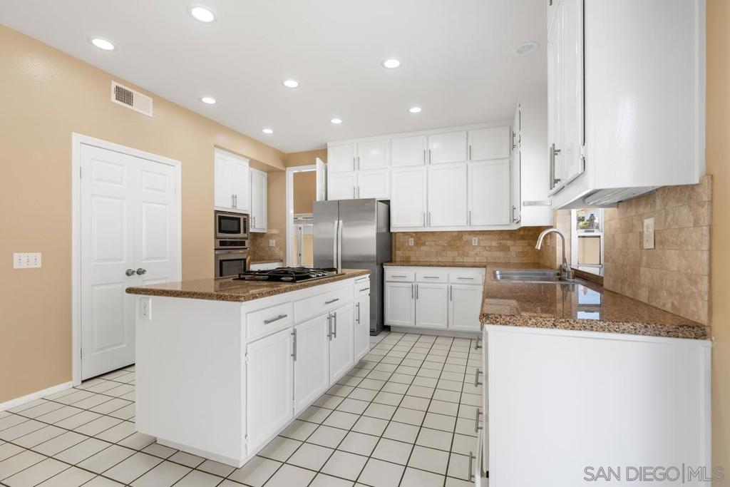 4626 Tarantella Lane - photo 12
