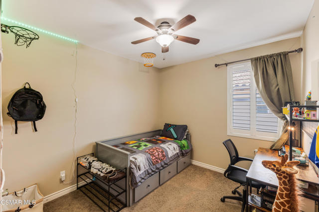 13170 Bent Grass Place, Moorpark CA: https://media.crmls.org/mediaz/2dff2fd3-3276-4330-8dd5-dfe597559352.jpg