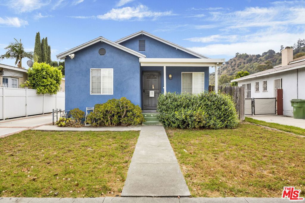 2236 Glover Place