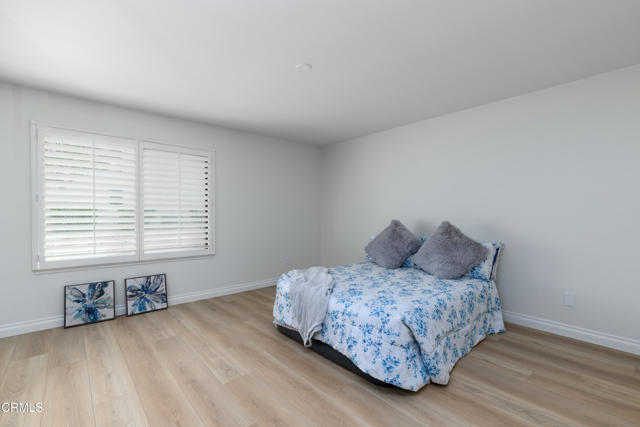 Detail Gallery Image 5 of 33 For 44112 Village 44, Camarillo,  CA 93012 - 2 Beds | 2 Baths