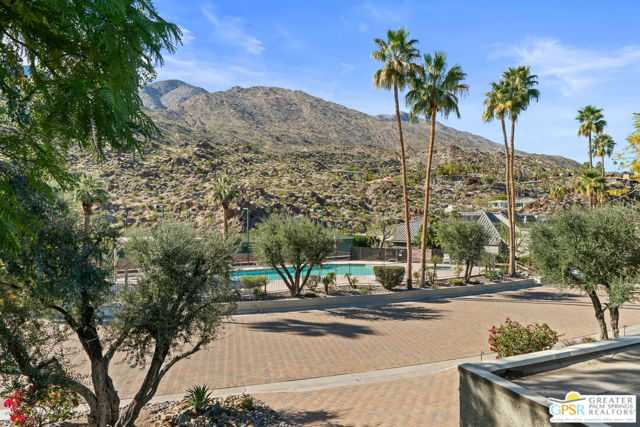 Image 45 of 66 For 2580 La Condesa Drive