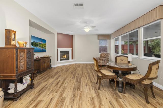Detail Gallery Image 22 of 65 For 23860 Hollingsworth Dr, Murrieta,  CA 92562 - 4 Beds | 4 Baths
