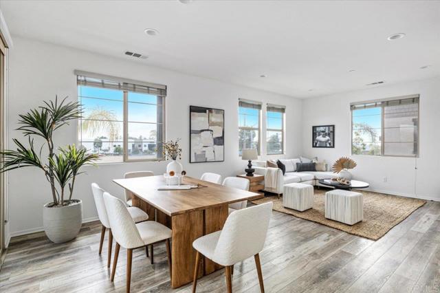 1267 Via Lucero, Oceanside CA: https://media.crmls.org/mediaz/2e019be9-219d-4fe2-a4e1-921eb0482000.jpg