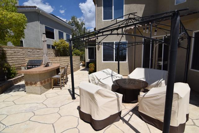 Detail Gallery Image 44 of 47 For 28469 Horseshoe Cir, Saugus,  CA 91390 - 4 Beds | 3 Baths