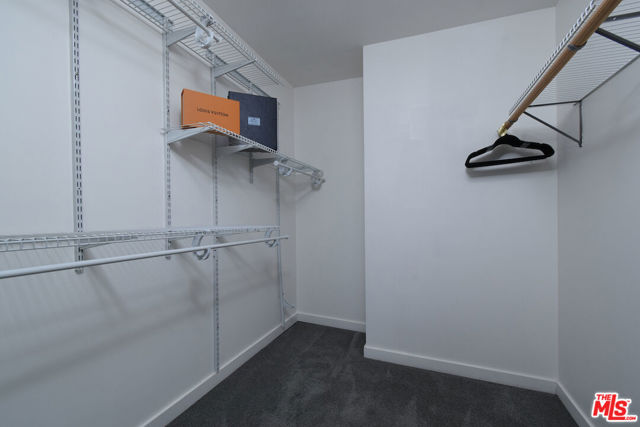 5350 Playa Vista Drive, Playa Vista CA: https://media.crmls.org/mediaz/2e05406f-d134-4198-9a5b-a8110752d953.jpg