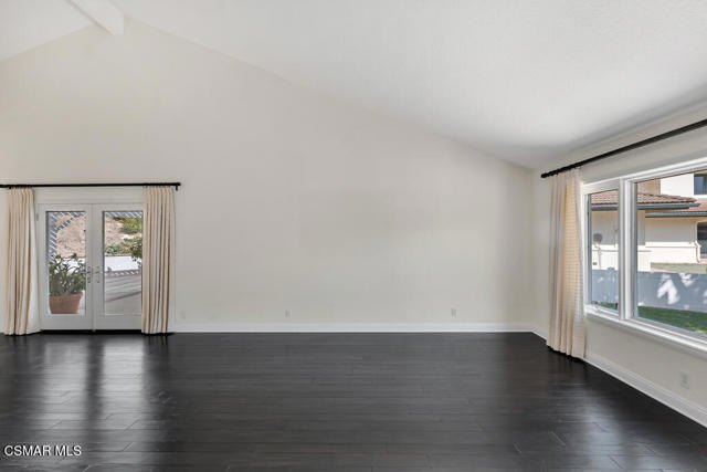 4183 Churchill Drive, Newbury Park CA: https://media.crmls.org/mediaz/2e05acf3-d1b7-4469-b55e-c48d2903e968.jpg