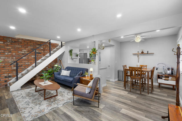 Detail Gallery Image 3 of 21 For 2582 Spinnaker Ave, Port Hueneme,  CA 93041 - 2 Beds | 1 Baths