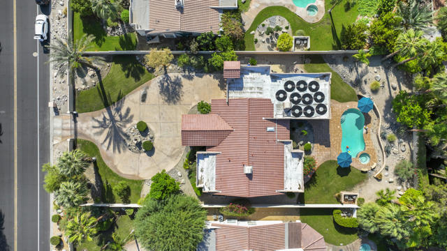 71581 Sahara Road, Rancho Mirage CA: https://media.crmls.org/mediaz/2e086fb0-b1ab-41d6-a4f8-bff75b3facfb.jpg
