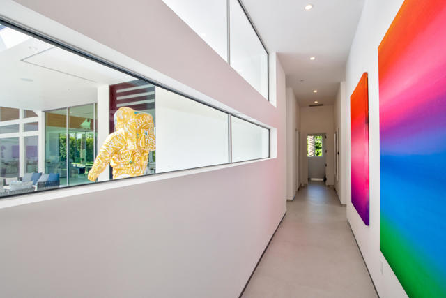 1 Makena Lane, Rancho Mirage CA: https://media.crmls.org/mediaz/2e0ae782-8792-42ab-b3ac-5b27ed5d9cf9.jpg