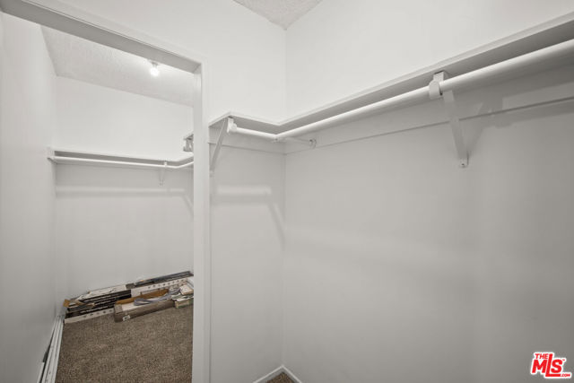 960 Larrabee Street, West Hollywood CA: https://media.crmls.org/mediaz/2e0b568a-3fda-44b6-af3d-cd0e7f6fe986.jpg