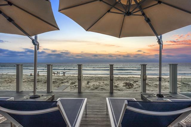 8510 El Paseo Grande, La Jolla CA: https://media.crmls.org/mediaz/2e0b8620-bd3c-49b2-9658-79ed6ded324a.jpg