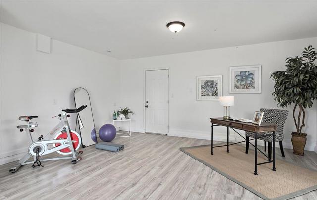1889 Sarasota Way, San Jose CA: https://media.crmls.org/mediaz/2e0c737c-6379-4cd2-877b-2f2d0398cff2.jpg