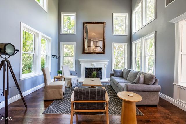 4414 Paseo Santa Rosa, Newbury Park CA: https://media.crmls.org/mediaz/2e0cbb28-3771-4661-a7b2-4bdfc8f4deac.jpg