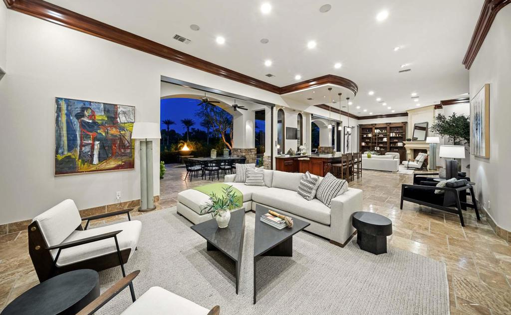 MLS #219137573DA image #16