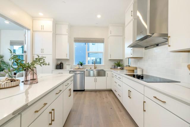 2500 Sage Street, San Mateo CA: https://media.crmls.org/mediaz/2e0d4972-6a36-4ecc-9aa3-effdc71aac66.jpg