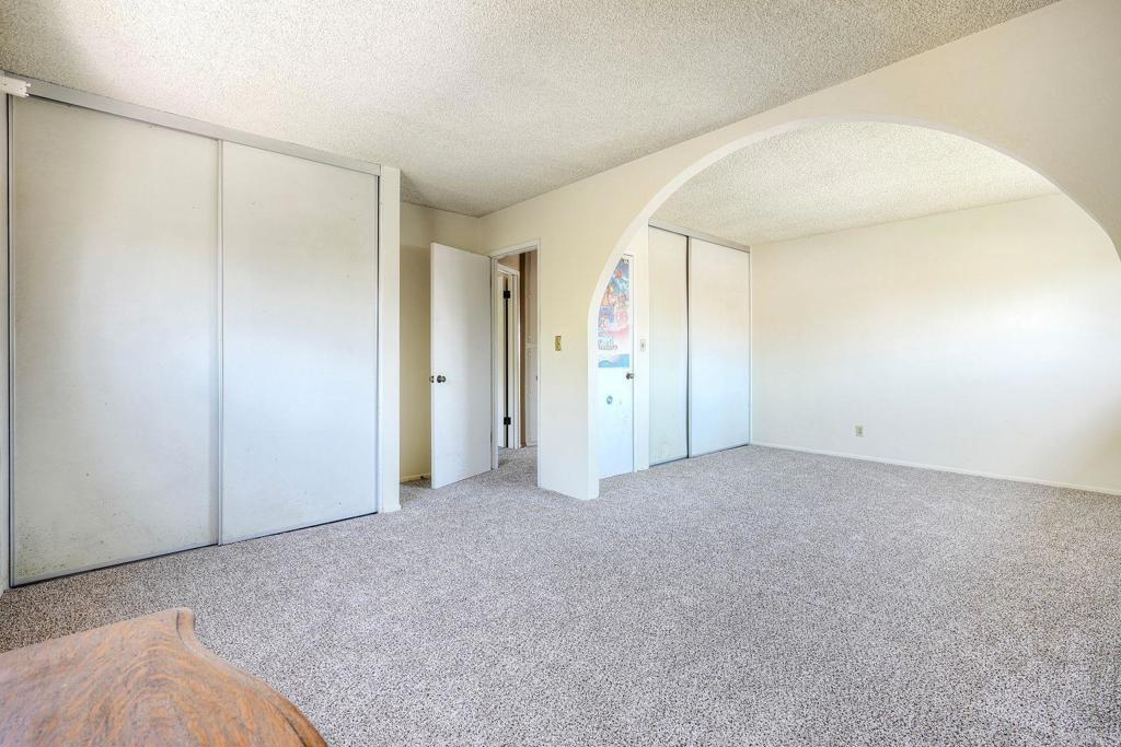 2302 Greenbrier Drive - photo 19