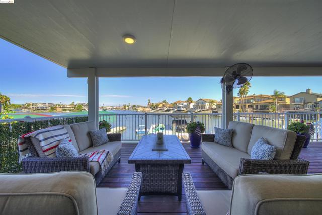 Image 37 of 45 For 2105 Cypress Pt