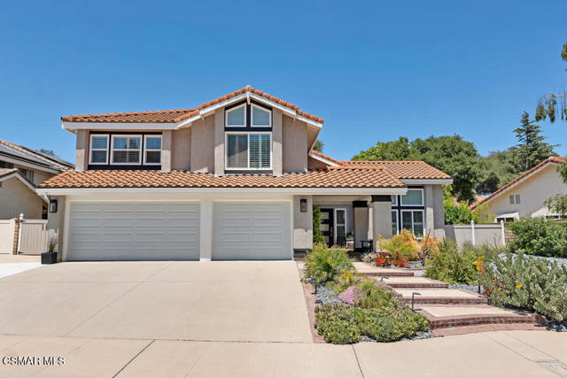 751 Lynnmere Drive, Thousand Oaks CA: https://media.crmls.org/mediaz/2e0fc86e-d11b-4ea8-a7e7-02670e66cbd5.jpg