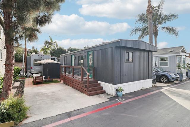 Front Image Thumbnail for CRNDP2511477