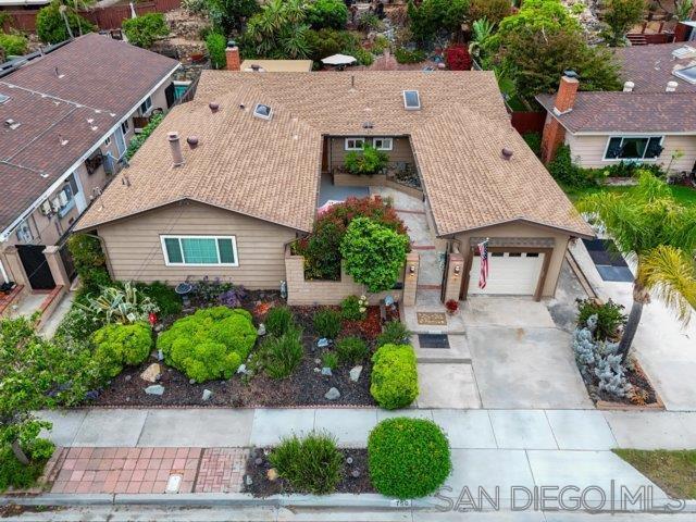 750 Mission Ave, Chula Vista CA: https://media.crmls.org/mediaz/2e112bb2-c3af-45e5-ba0d-bea9616f7a6f.jpg