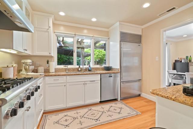 3172 Morris Drive, Palo Alto CA: https://media.crmls.org/mediaz/2e117279-0b78-4d51-acdf-7e0fbb32b977.jpg