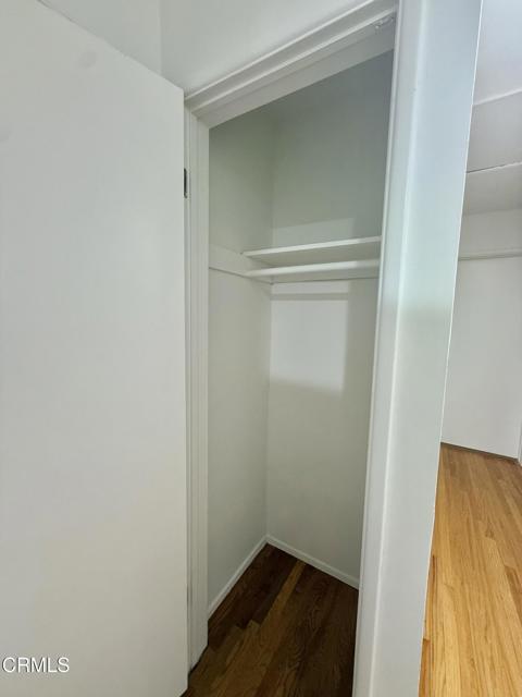 Detail Gallery Image 22 of 25 For 5212 New York Ave Ave, Glendale,  CA 91214 - 4 Beds | 2/1 Baths