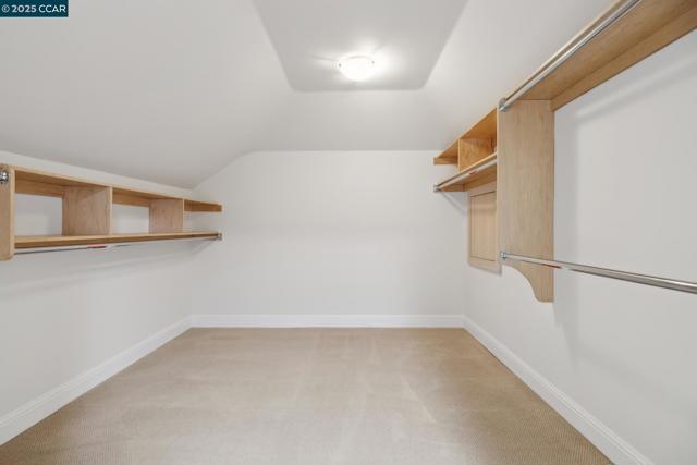 135 Dean Rd, Alamo CA: https://media.crmls.org/mediaz/2e12a784-05a0-4f74-8195-136efd2752ee.jpg
