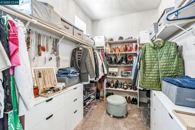 2940 wheat grass street, Sacramento CA: https://media.crmls.org/mediaz/2e1382d4-88ef-4ce1-a95e-a2858fbbf4d5.jpg