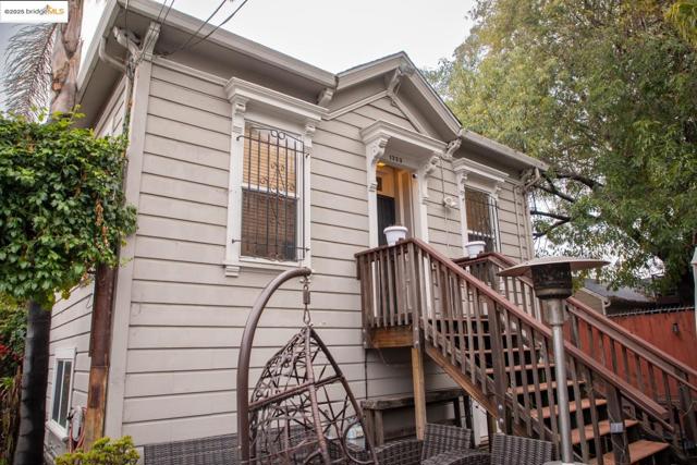 Details for 1217 32nd St, Oakland, CA 94608
