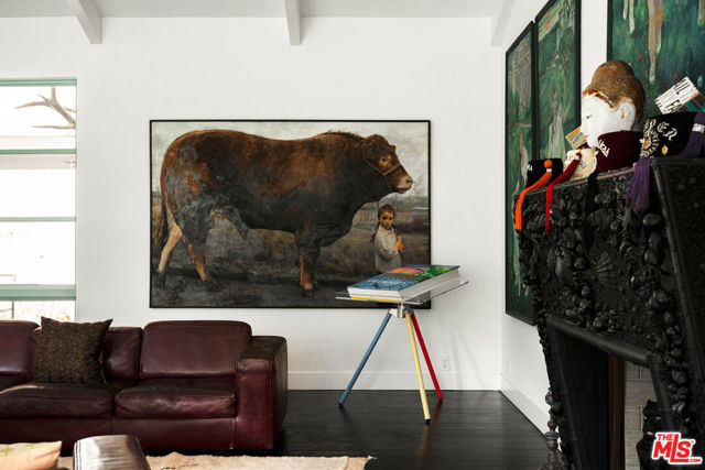 4078 Mandeville Canyon Rd. Road, Los Angeles CA: https://media.crmls.org/mediaz/2e14819b-1481-4880-bf6f-545984a0a82e.jpg