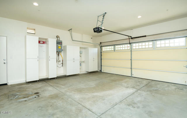 Detail Gallery Image 35 of 67 For 24863 Carbon Ln, Valencia,  CA 91354 - 4 Beds | 3/1 Baths