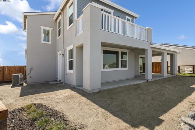 Image 16 of 17 For 11 Grey Whale Place