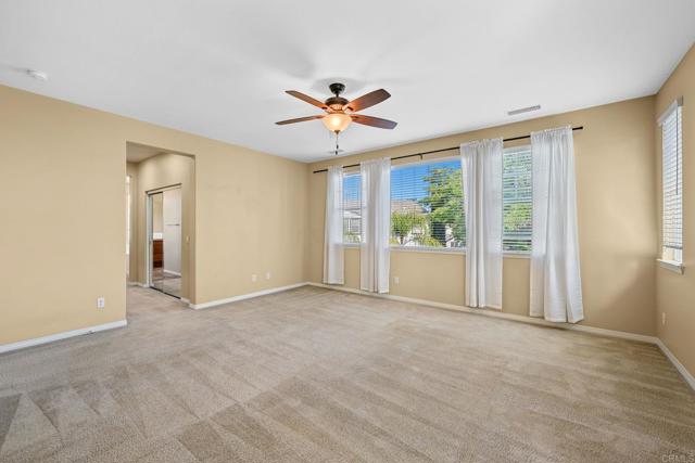 32066 Red Mountain Way, Temecula CA: https://media.crmls.org/mediaz/2e15b5c8-1e05-424a-b836-b7f3050af1c8.jpg