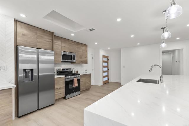 Image 11 of 63 For 4143 Cole Way