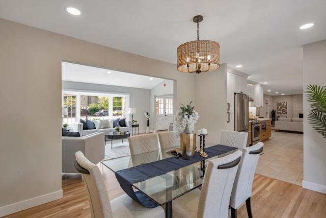 3574 Wellesley Court, Mountain View CA: https://media.crmls.org/mediaz/2e1774d4-d91e-48cc-9832-c3b9158e572e.jpg