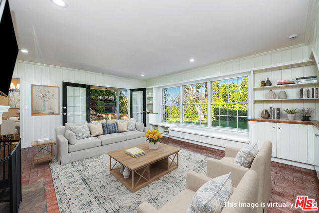 4118 Davana Road, Sherman Oaks CA: https://media.crmls.org/mediaz/2e183cae-2367-41b0-b73d-9ef29a0efcf5.jpg