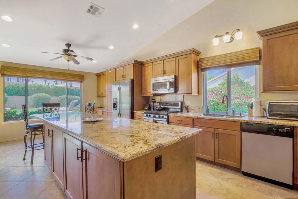 MLS #219149578DA image #6