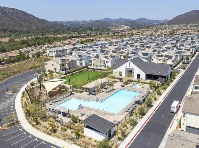 Detail Gallery Image 44 of 44 For 35103 Vine Pl, Fallbrook,  CA 92028 - 4 Beds | 2/1 Baths