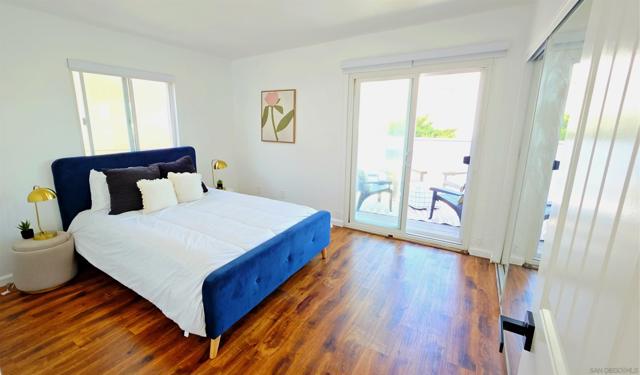 4233 39th ST, San Diego CA: https://media.crmls.org/mediaz/2e1bea46-ee6d-40df-8935-9f9a0b7c2d34.jpg